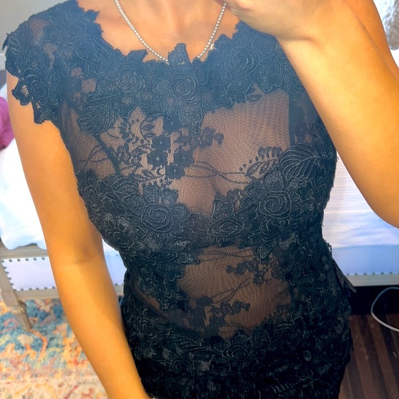 JADORE MINI FORMAL BLACK DRESS, very Elegant - Picture 3 of 5